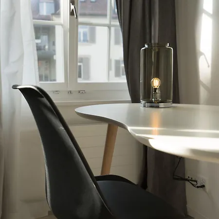 Paradeplatz By Airhome * ציריך