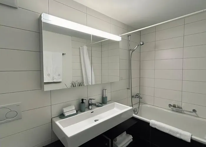 Paradeplatz Apartment By Airhome *