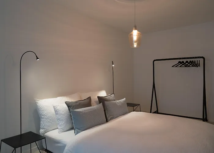 Paradeplatz Apartment By Airhome