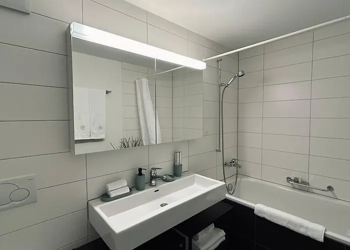 Paradeplatz Apartment By Airhome Apartment *