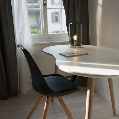 Paradeplatz By Airhome Apartman *