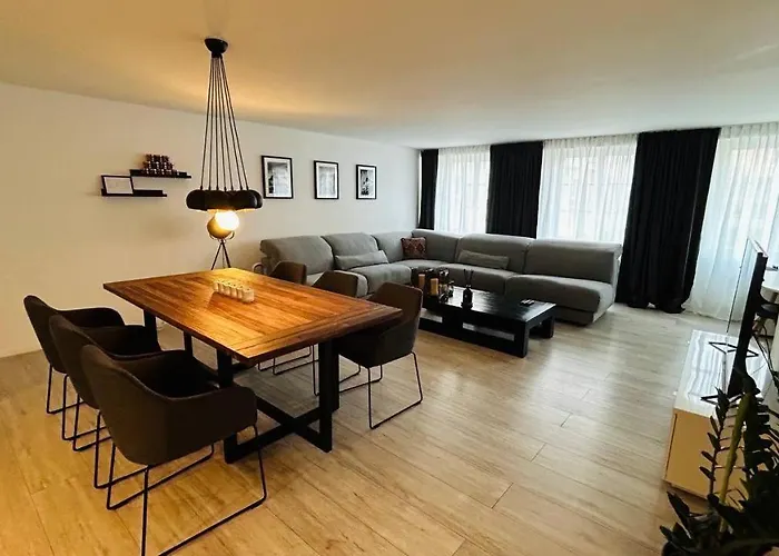 Paradeplatz By Airhome Zürich